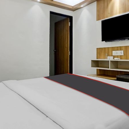 Collection O Galaxy Stay Pune Exterior foto